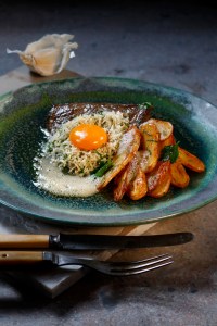 Lövbiff på tallrik IMG_0062